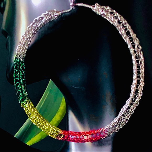 2.5” Handmade Silver Rasta Crocheted Hoop Earrings - Picture 6 of 7